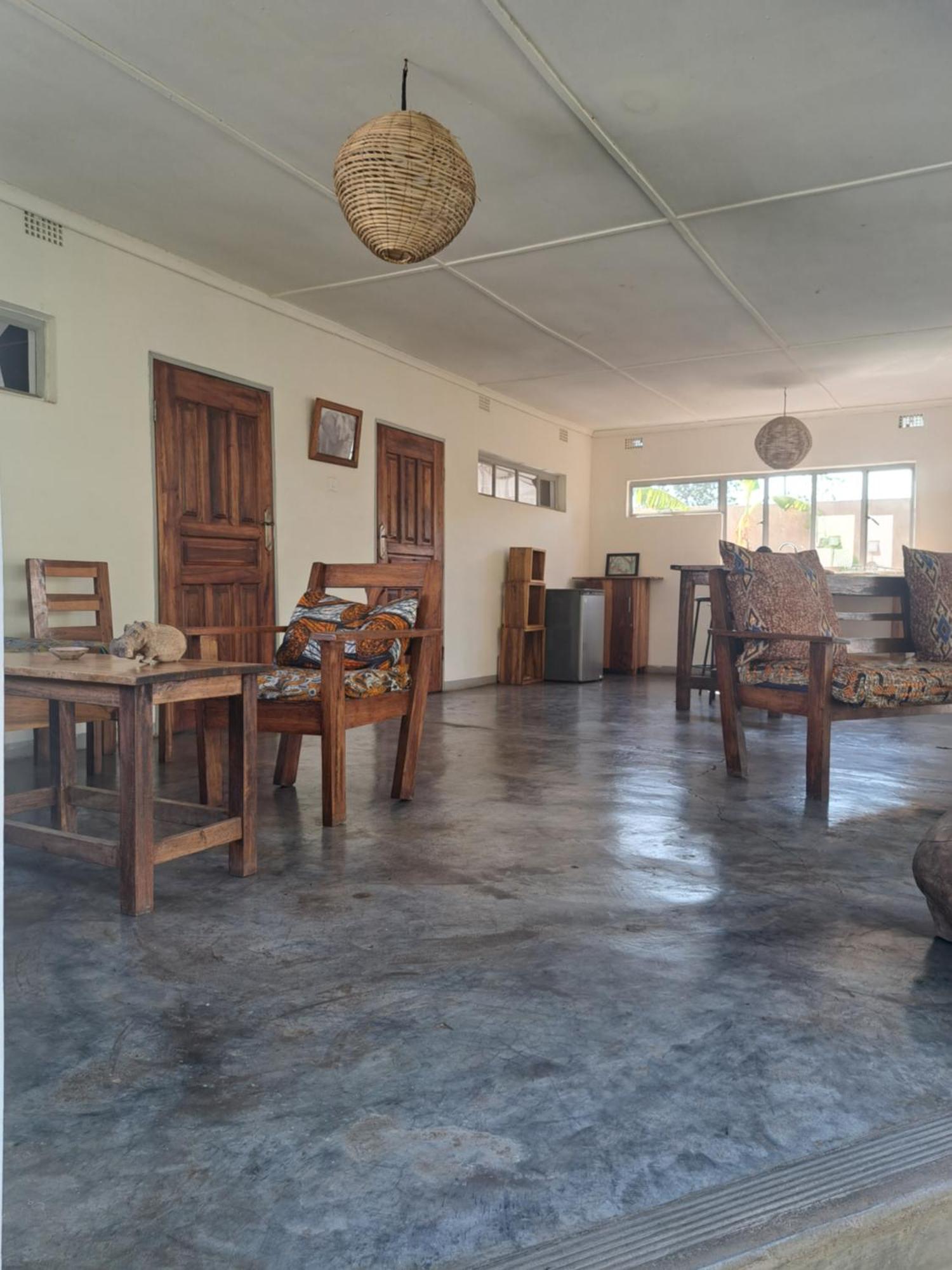 Kamunjila Lodge リビングストン エクステリア 写真