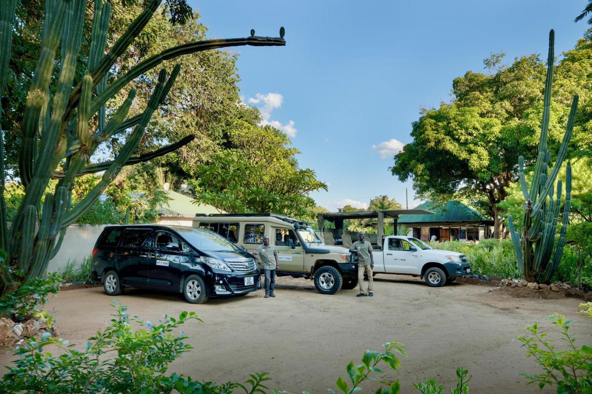 Kamunjila Lodge リビングストン エクステリア 写真