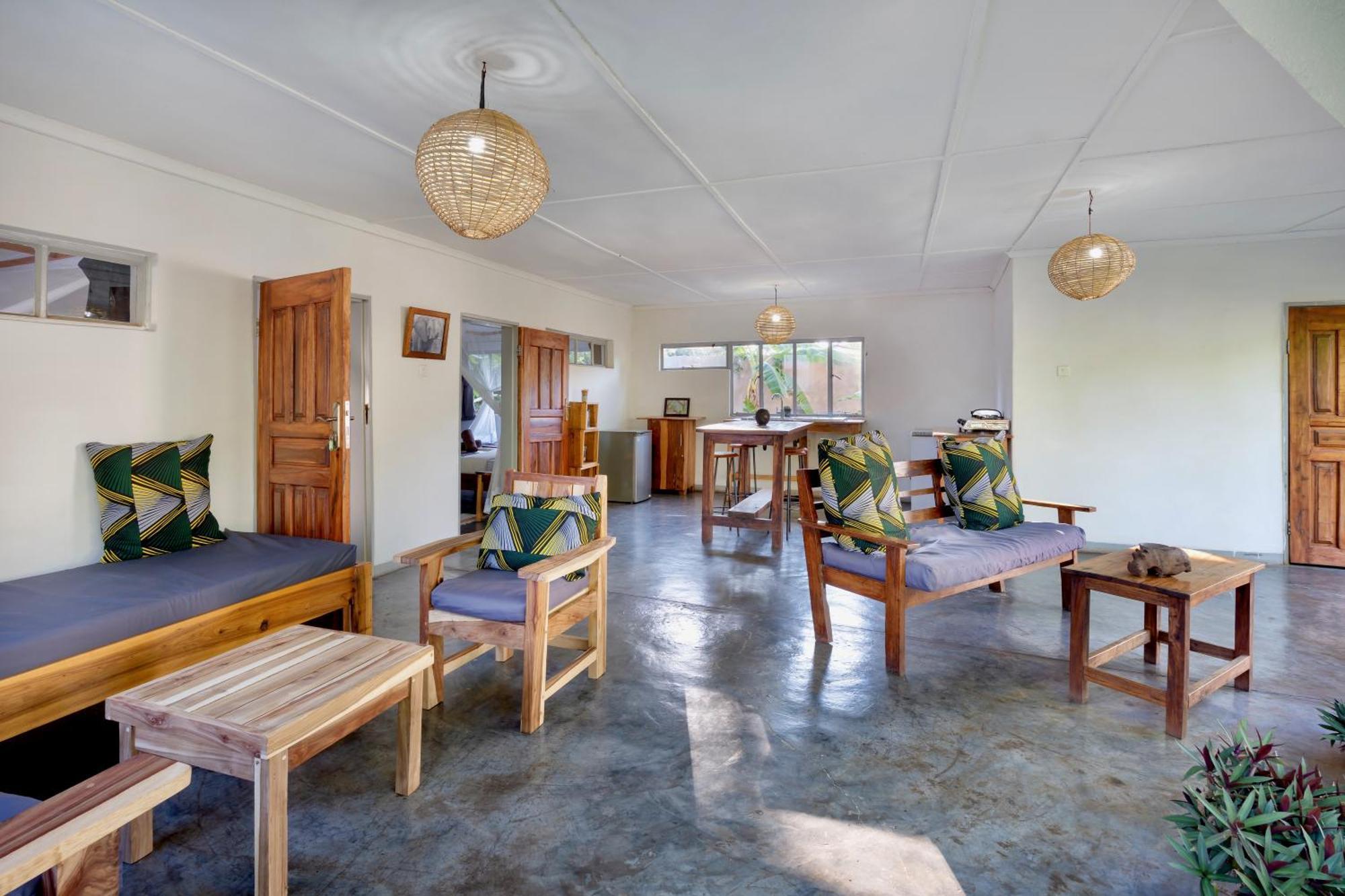 Kamunjila Lodge リビングストン エクステリア 写真