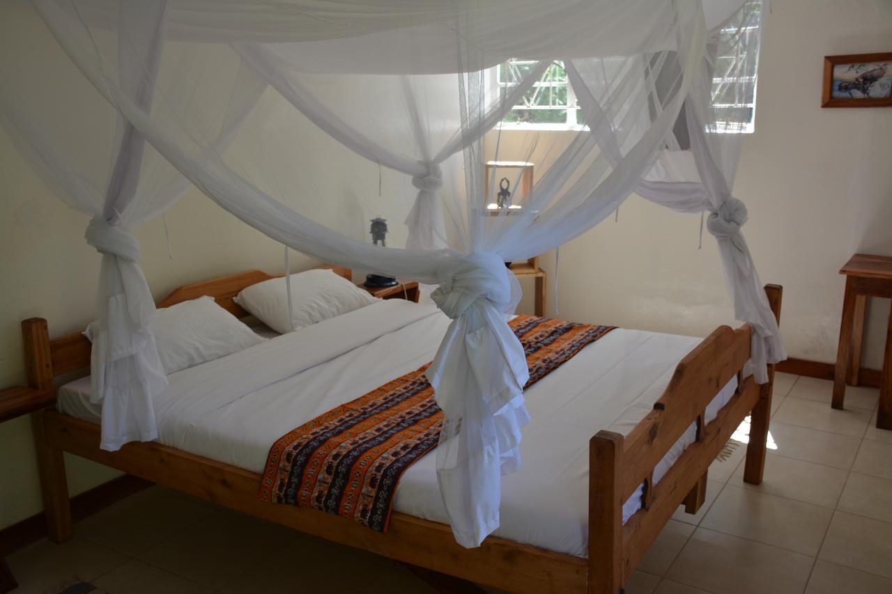 Kamunjila Lodge リビングストン エクステリア 写真